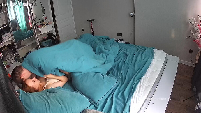 realm42-cam16-1762084203