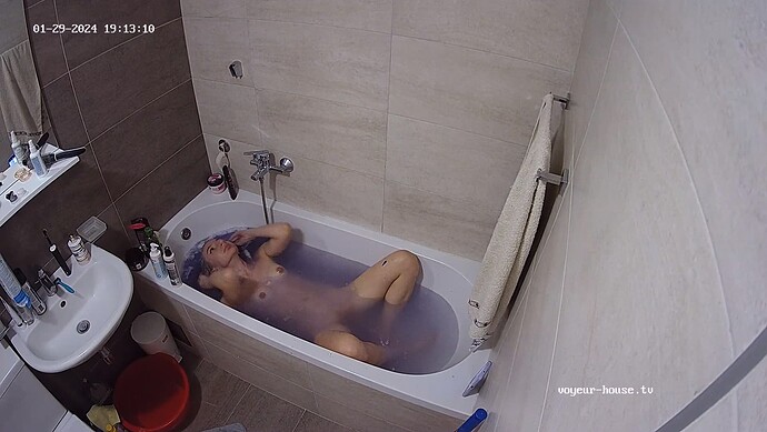 realm15-cam19-1706557771