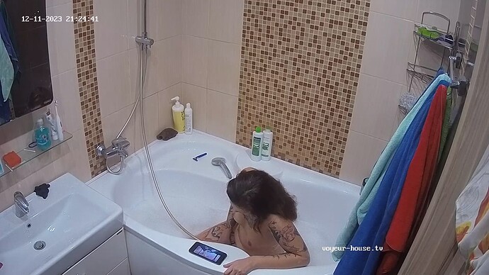 realm62-cam110-1702320157