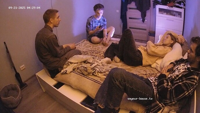 realm62-cam16-1758418183