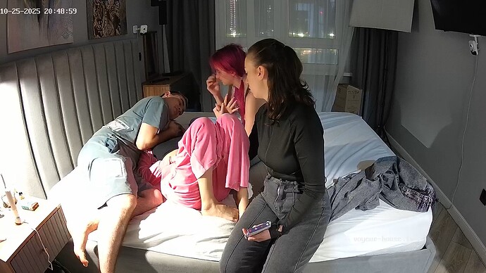 realm94-cam18-1761417184