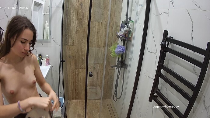 realm125-cam110-1765696169