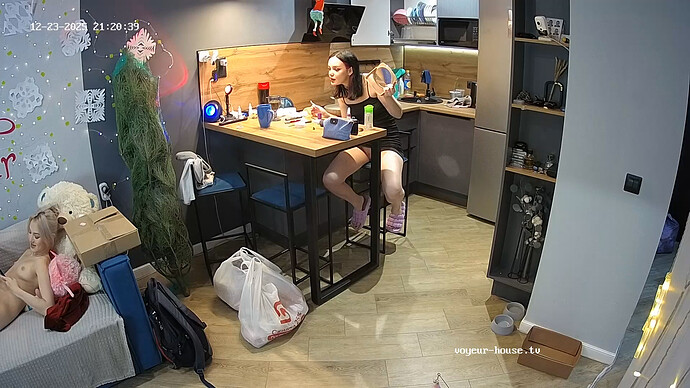 realm94-cam11-1766514077