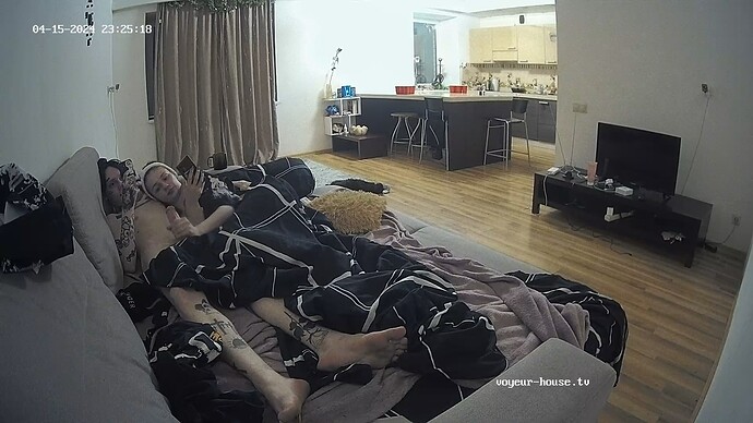 realm52-cam15-1713201954