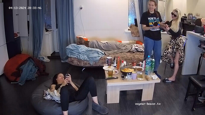 realm18-cam13-1713033789