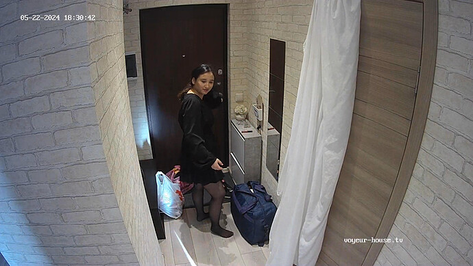 realm27-cam111-1716398156