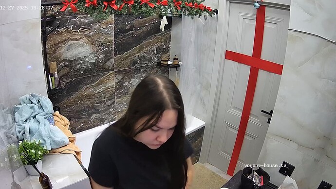 realm127-cam19-1766832050