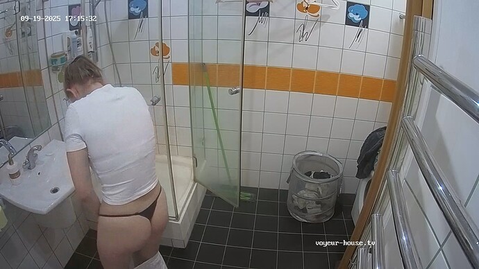 realm52-cam110-1758280761