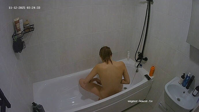 realm13-cam19-1762908999