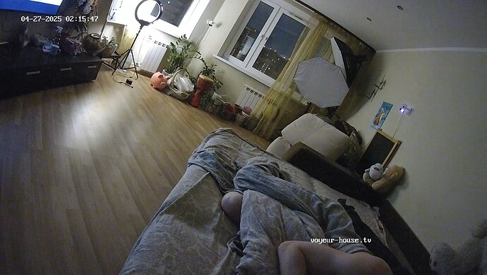 realm37-cam13-1745709383