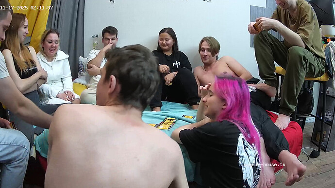 realm42-cam14-1763334735