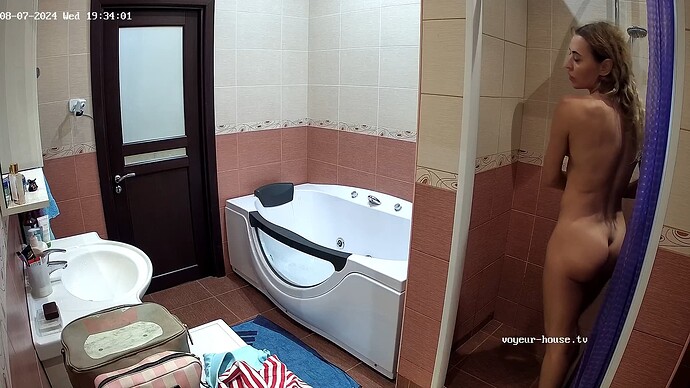 realm47-cam19-1723091169