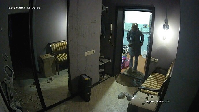 realm64-cam111-1767989711