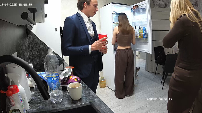 realm13-cam12-1765036230