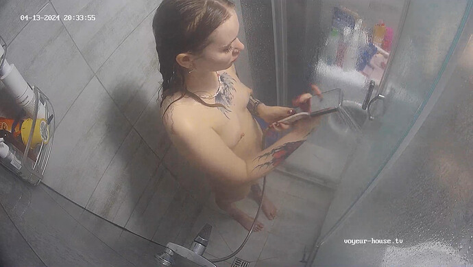 realm6-cam111-1713044104