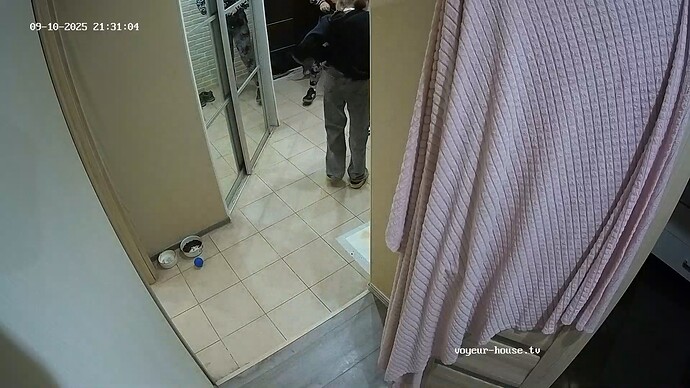 realm62-cam111-1757529098