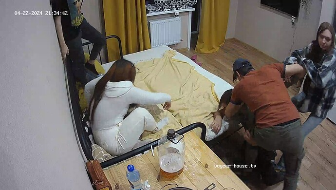 realm12-cam13-1713803812