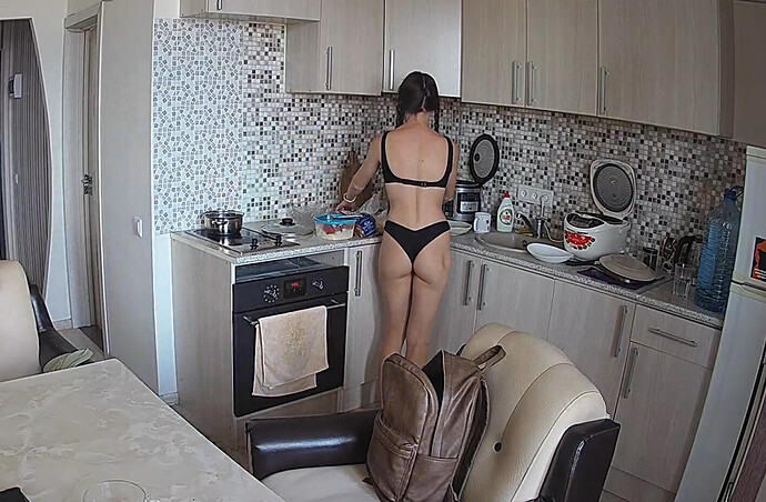 Screenshot 2023-07-30 at 09-01-42 Kitchen camera at Tali reallifecam apartment at Voyeur House TV (cam12)