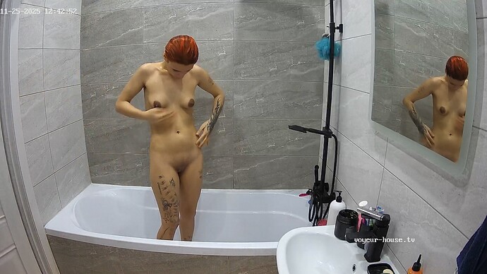 realm5-cam19-1764063820