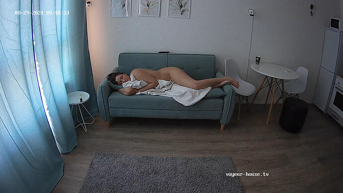 realm2-cam15-1724925247