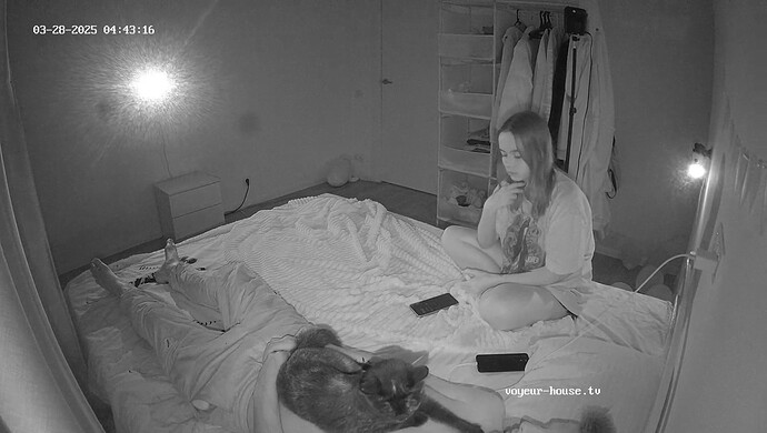realm69-cam18-1743126236