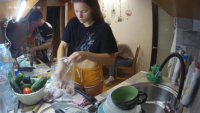 realm37-cam11-1725580026