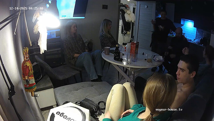 realm18-cam13-1765676902