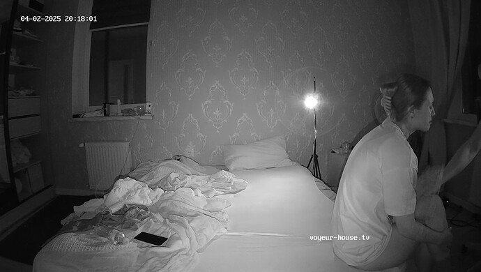 realm8-cam18-1743643629
