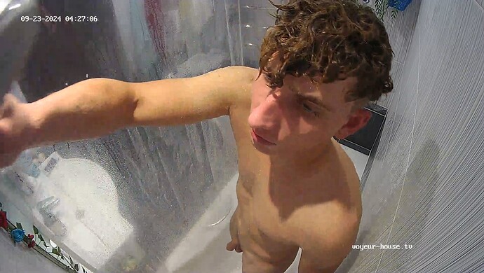 realm37-cam111-1727054867