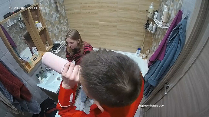 realm18-cam113-1766517347