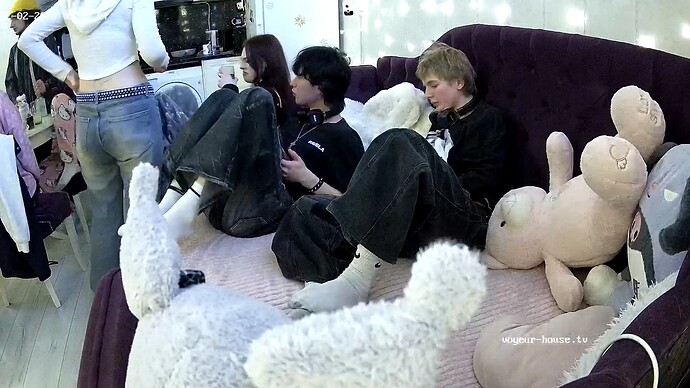 realm123-cam14-1769989310