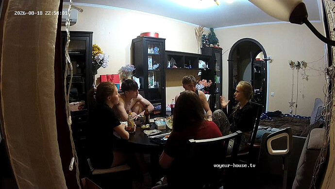 realm7-cam14-1787082894