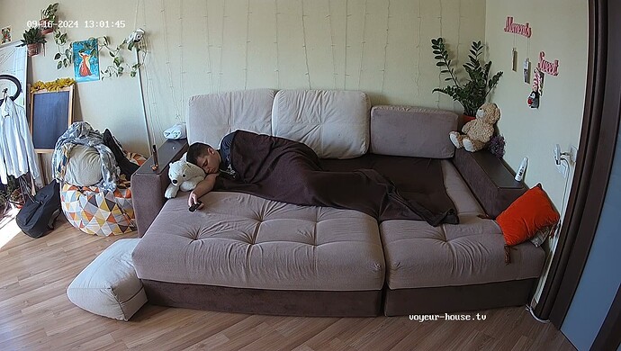 realm37-cam14-1726480937