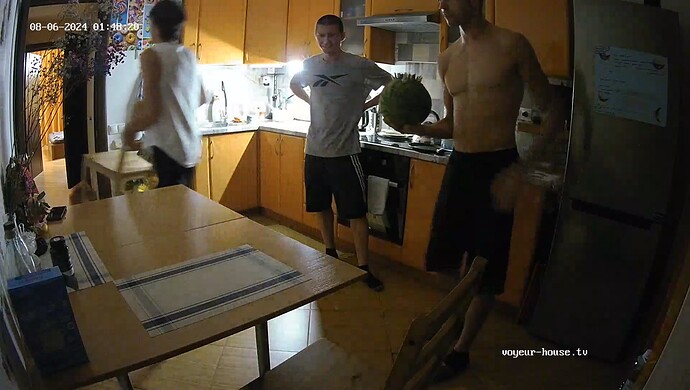 realm37-cam12-1722898130