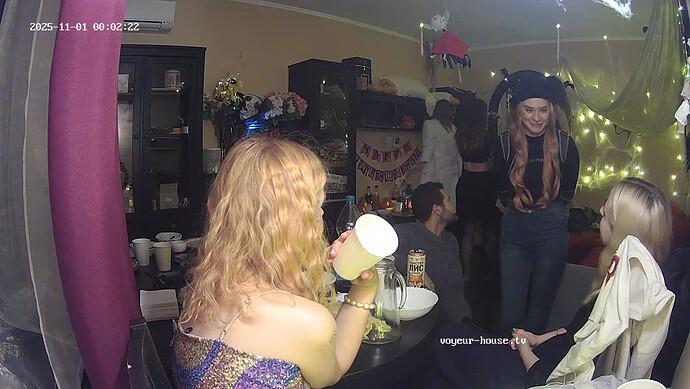 realm7-cam14-1761944576