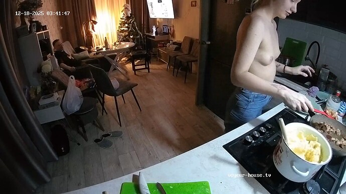 realm18-cam11-1766018547 (1)