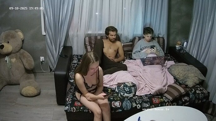 realm62-cam14-1758214187