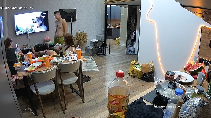 realm56-cam12-1786056840