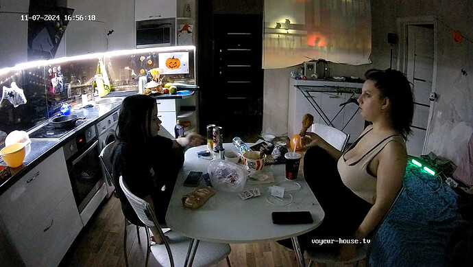 realm69-cam12-1730985956