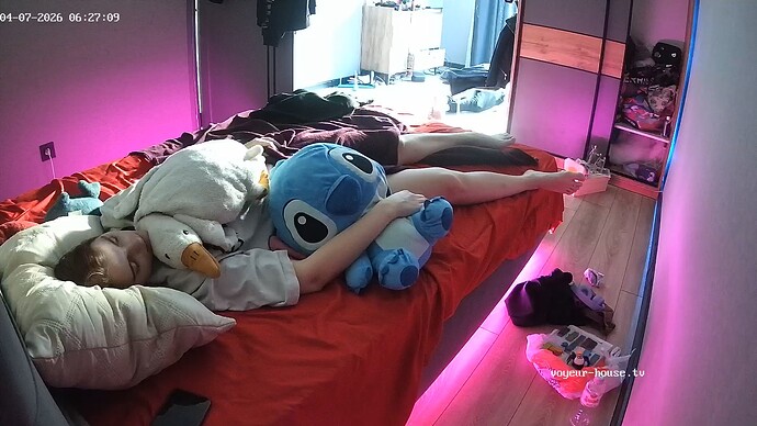 realm42-cam16-1775532461