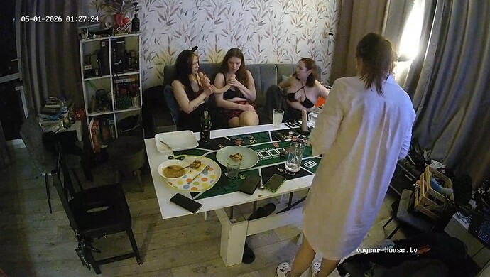 realm18-cam15-1777588079