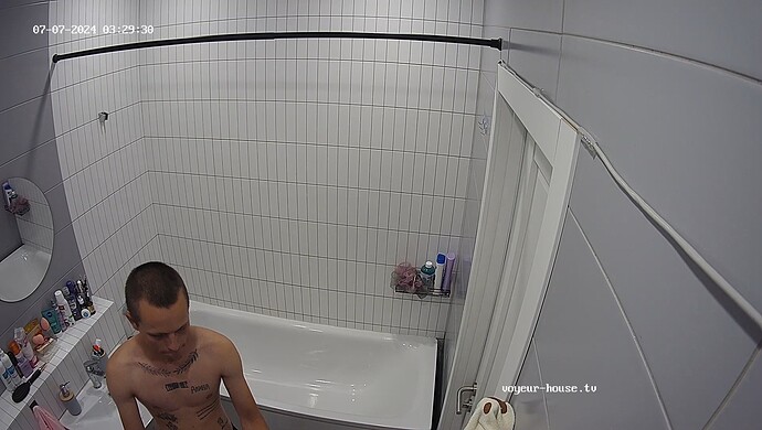 realm2-cam110-1720345865