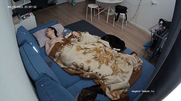 realm69-cam14-1743768523