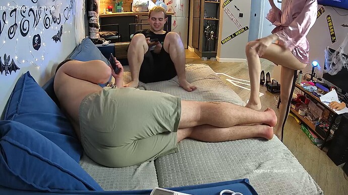 realm94-cam14-1761690316