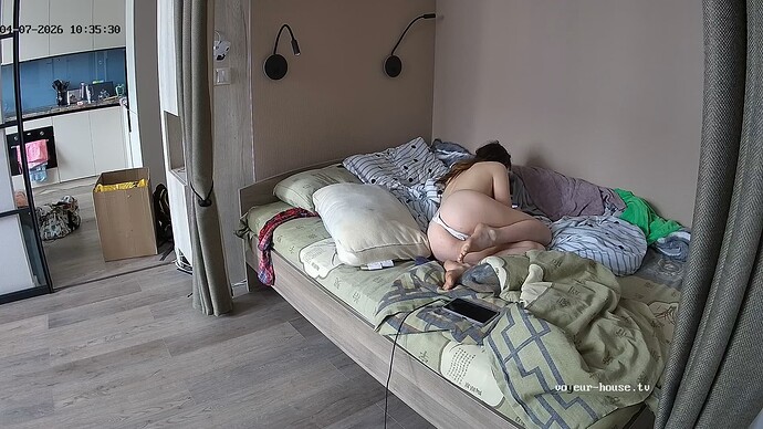 realm152-cam15-1775547372