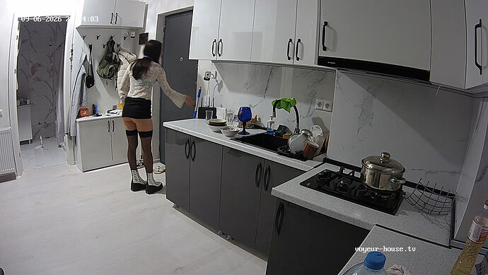 realm165-cam12-1788715866
