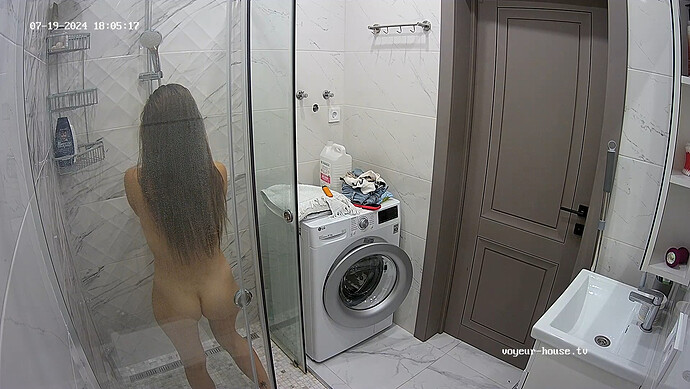 realm6-cam110-1721418627