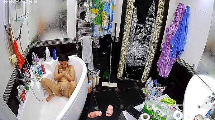 realm11-cam112-1728515417