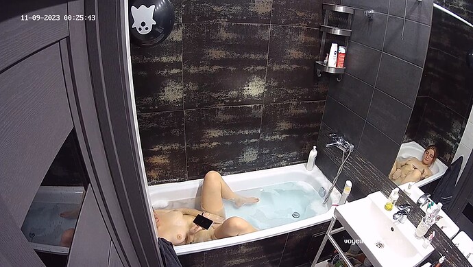 realm27-cam19-1699478777