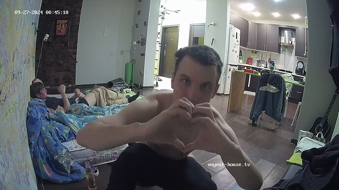 Ledian shows Camera2